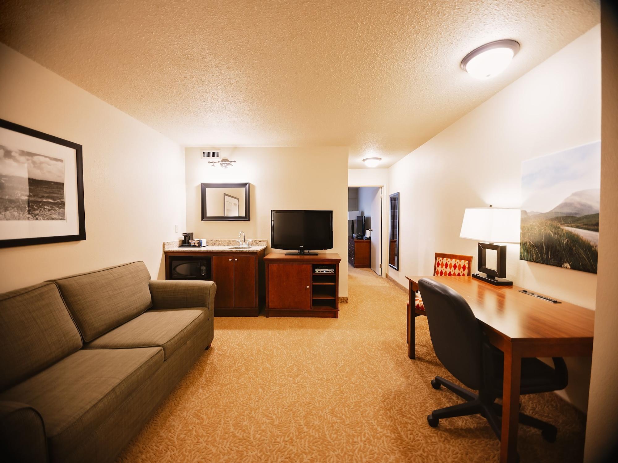 Travelodge Suites By Wyndham Regina - Eastgate Bay 外观 照片