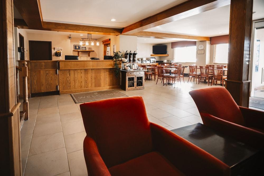 Travelodge Suites By Wyndham Regina - Eastgate Bay 外观 照片