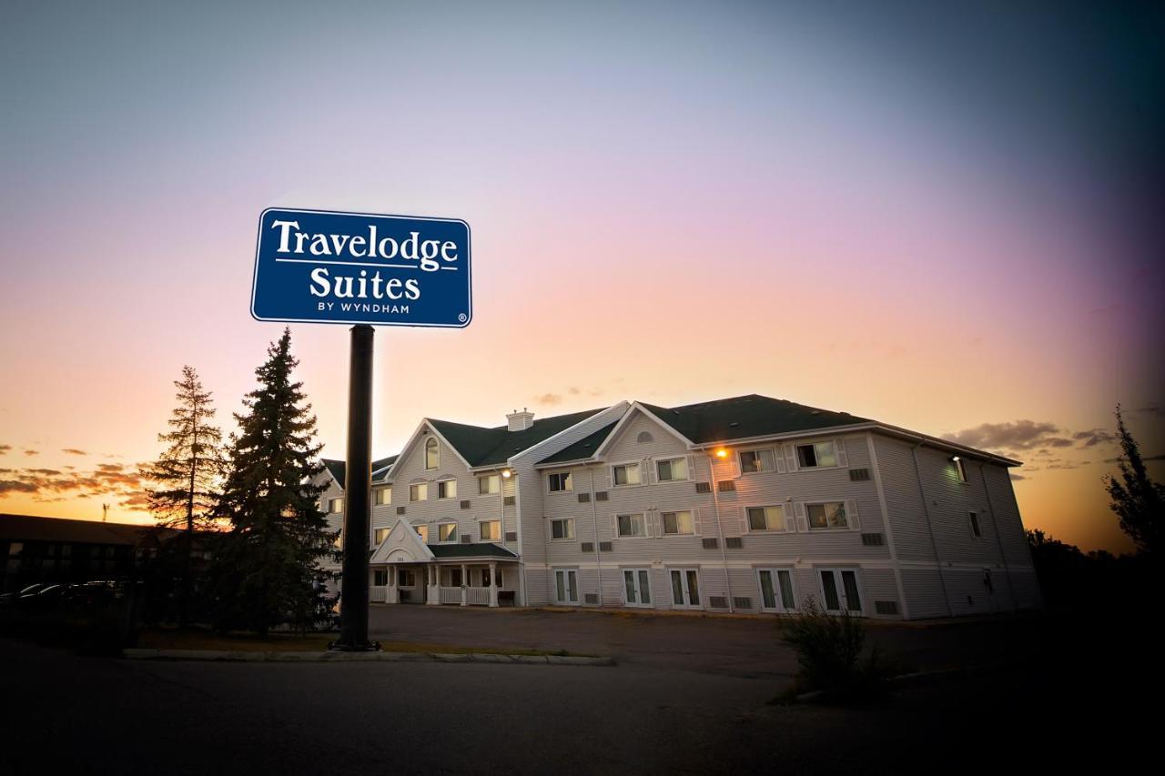 Travelodge Suites By Wyndham Regina - Eastgate Bay 外观 照片